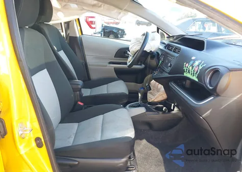 2014 Toyota Prius C Three z USA, uszkodzony, nr VIN JTDKDTB32E1079582